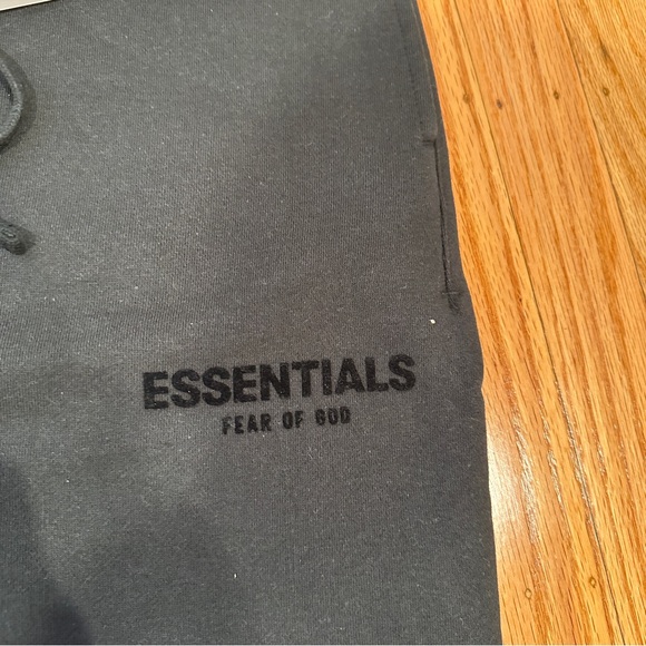 Essentials relaxed sweatpants Black strech limo size XS-XL - Picture 7 of 13